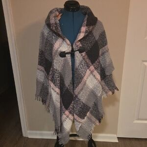Altare Plaid Hooded Women's Poncho